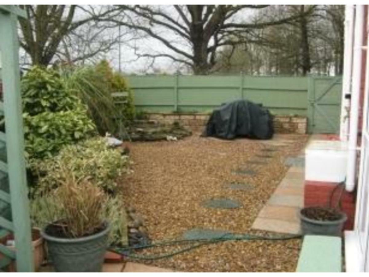 Maidstone Family Homes Upper Road Cottage Extérieur photo